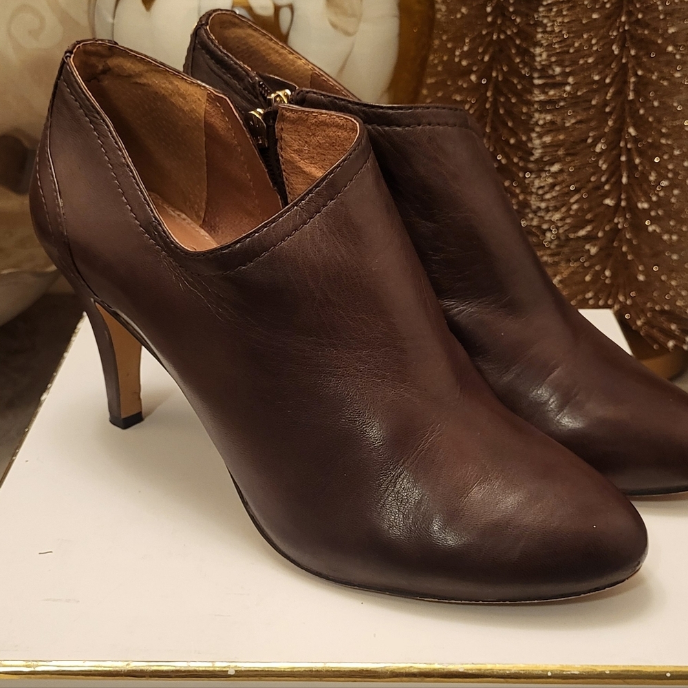 Vince Camuto Rich Brown Leather Heeled Boots